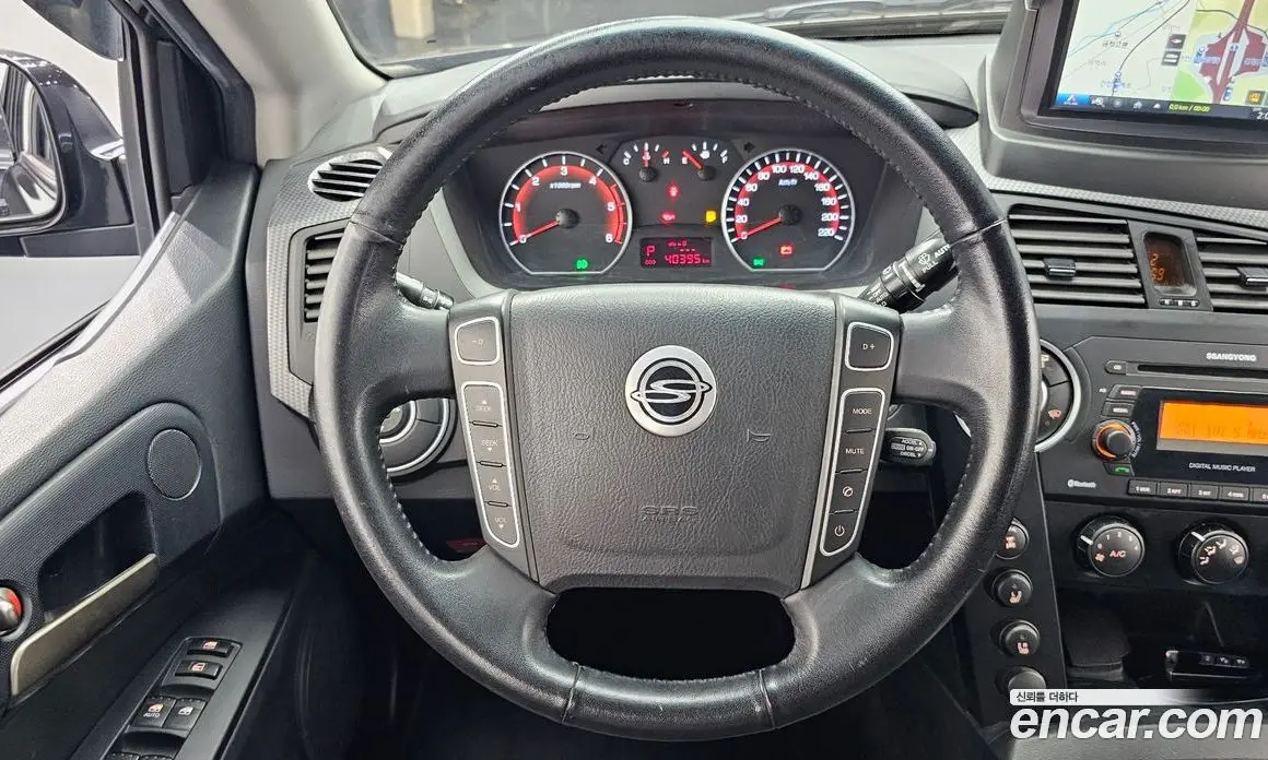 SsangYong Korando 2014 2.0 автомат (гидро), фото 19