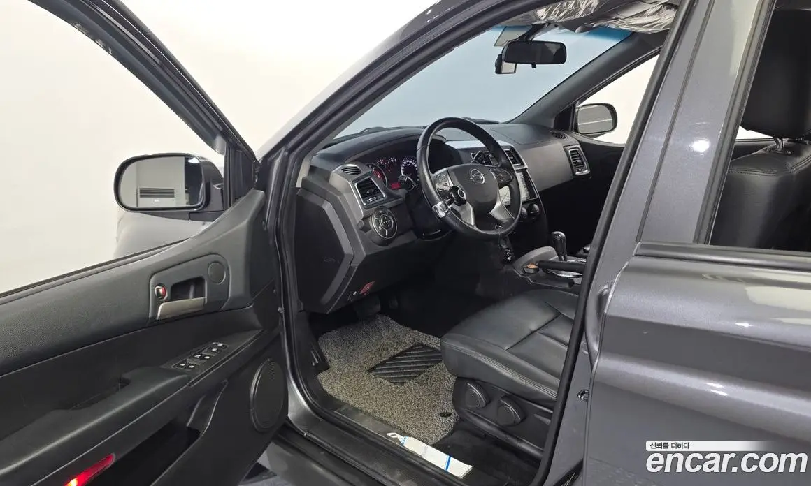 SsangYong Korando 2017 2.2 автомат (гидро), фото 13