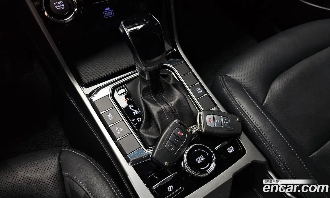SsangYong Korando 2020 1.5 автомат (гидро), фото 11