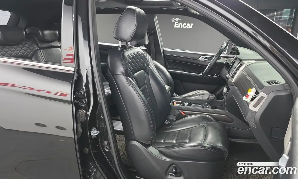 SsangYong Rexton 2017 2.2 автомат (гидро), фото 16