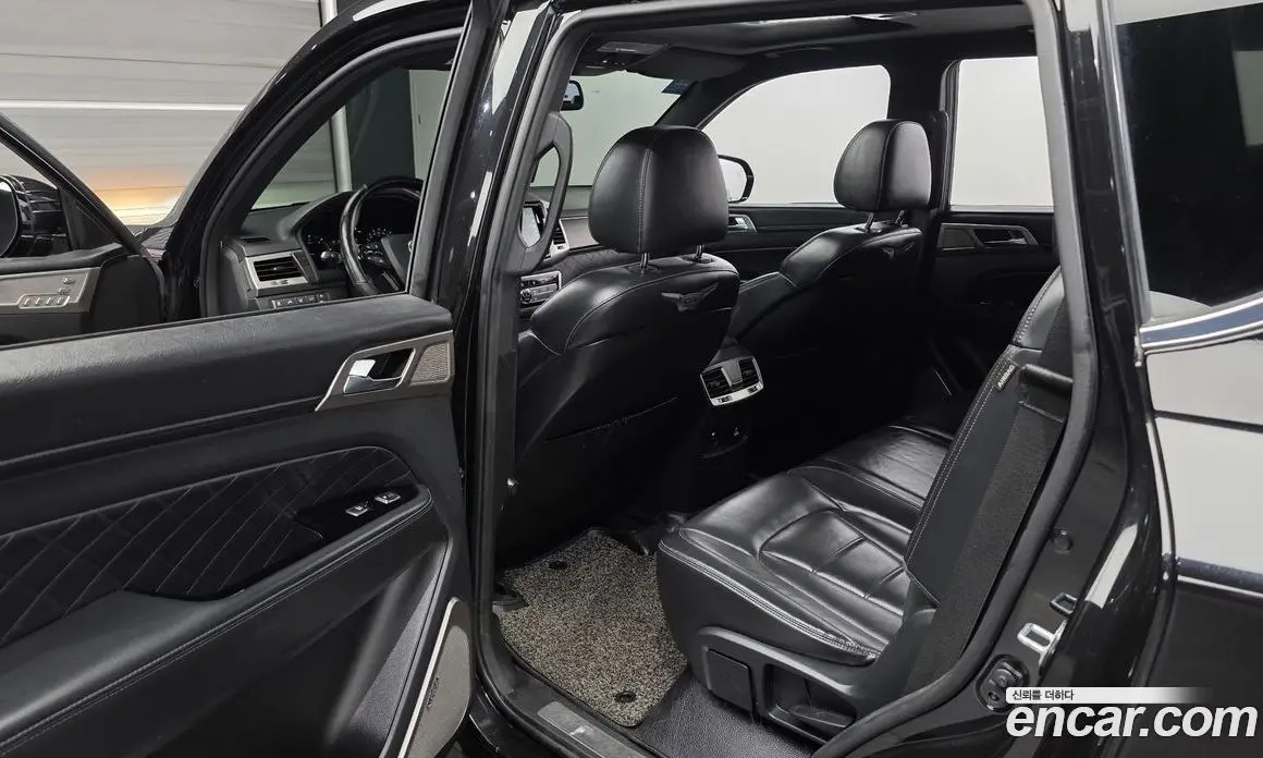 SsangYong Rexton 2017 2.2 автомат (гидро), фото 17