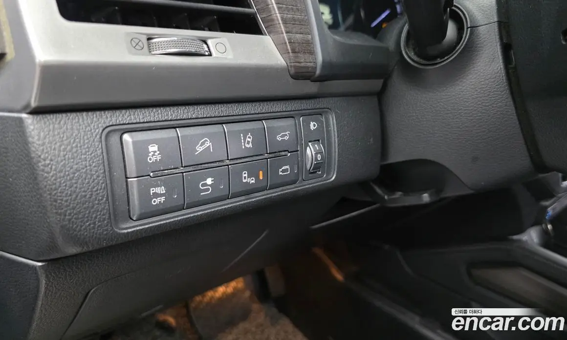 SsangYong Rexton 2017 2.2 автомат (гидро), фото 19