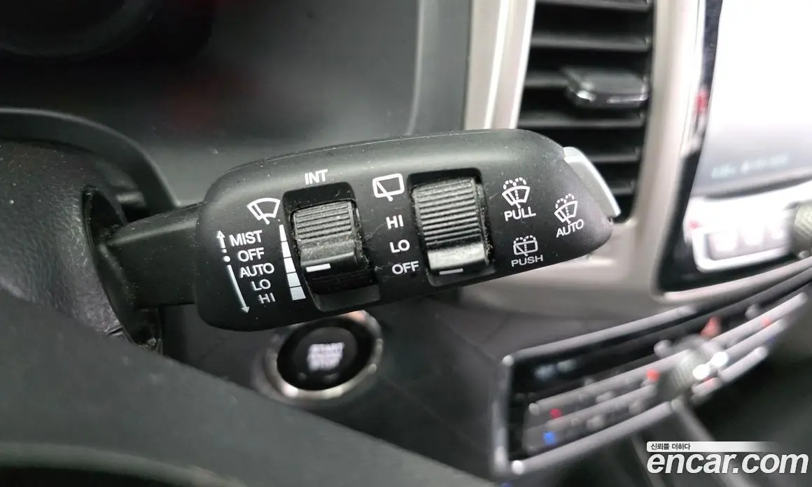 SsangYong Rexton 2017 2.2 автомат (гидро), фото 20