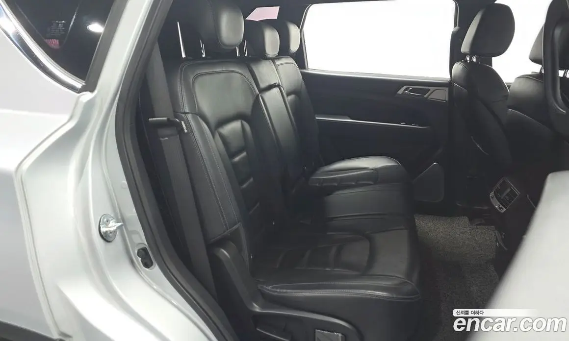 SsangYong Rexton 2018 2.2 автомат (гидро), фото 17