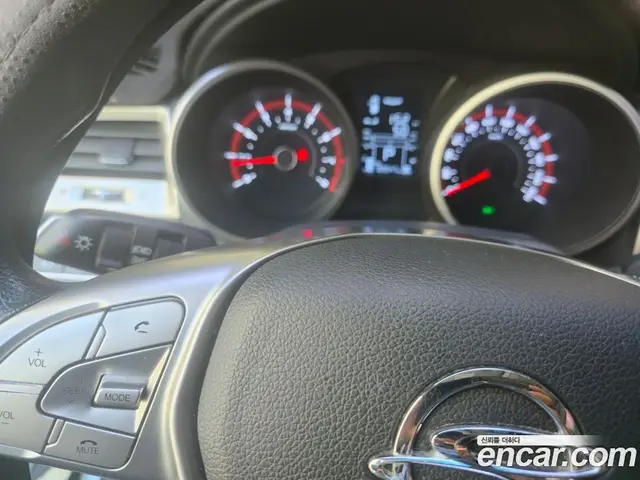 SsangYong TIBOLI 2016 1.6 автомат (гидро), миниатюра 5 SsangYong TIBOLI 2016 1.6 автомат (гидро), миниатюра 5