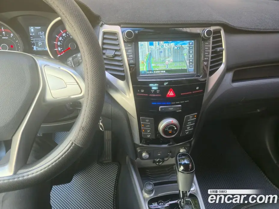 SsangYong TIBOLI 2016 1.6 автомат (гидро), фото 7 SsangYong TIBOLI 2016 1.6 автомат (гидро), фото 7