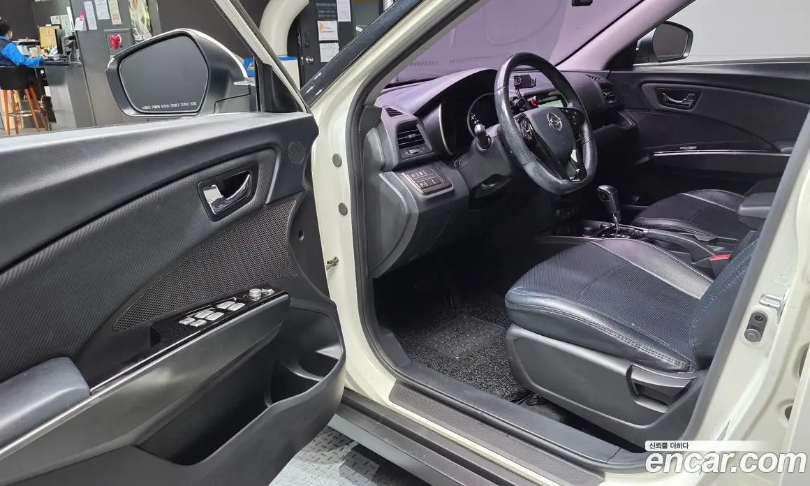 SsangYong TIBOLI 2016 1.6 автомат (гидро), фото 13 SsangYong TIBOLI 2016 1.6 автомат (гидро), фото 13