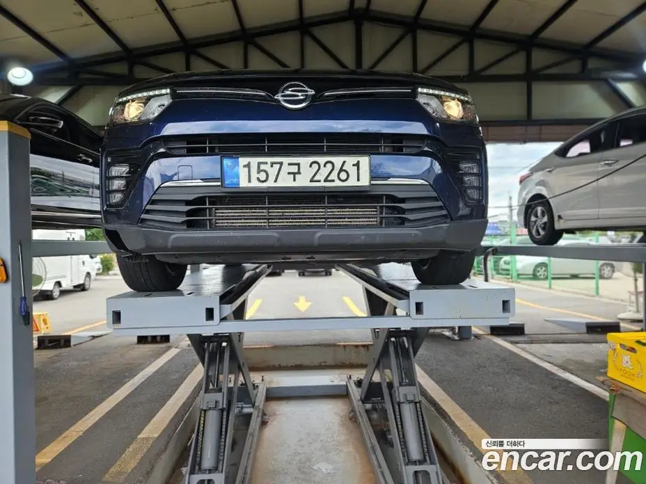 SsangYong TIBOLI 2021 1.5 автомат (гидро), фото 1 SsangYong TIBOLI 2021 1.5 автомат (гидро), фото 1