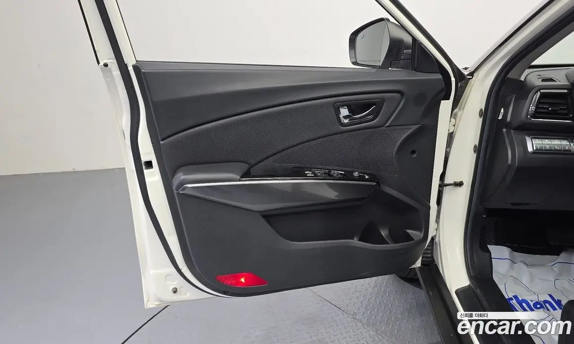SsangYong TIBOLI 2022 1.5 автомат (гидро), фото 14