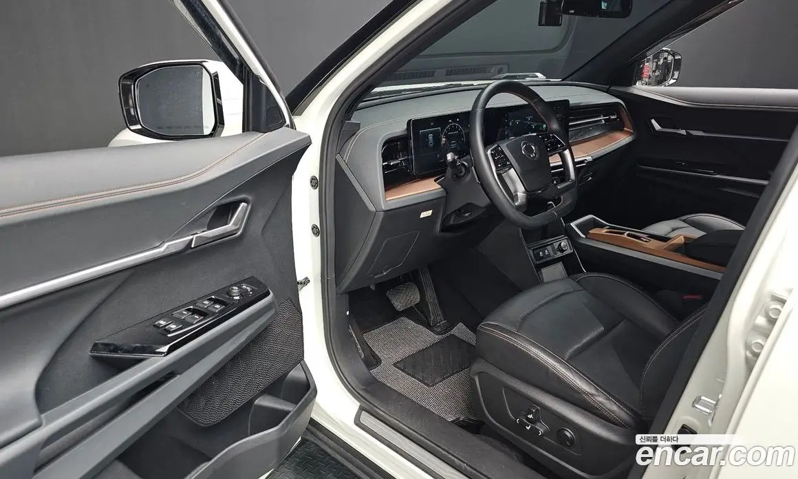 SsangYong Torres 2024 1.5 автомат (гидро), фото 17