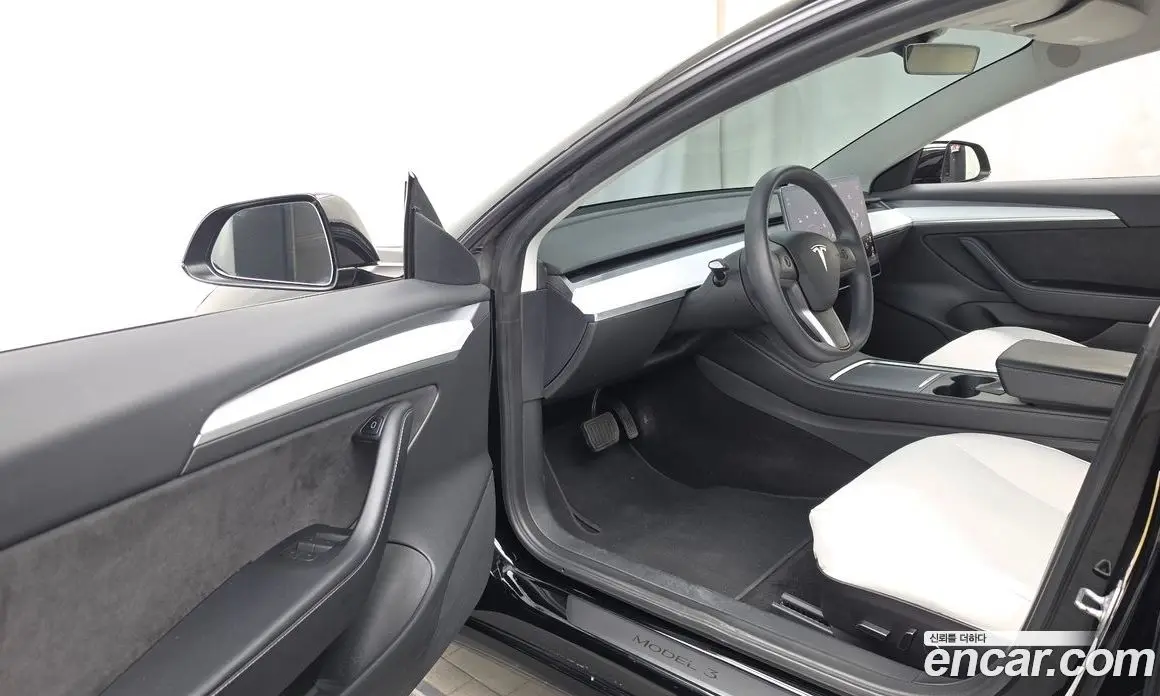 Tesla Model 3 2022 0.2 автомат (гидро), фото 13