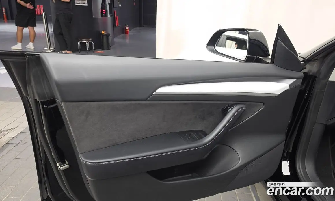 Tesla Model 3 2022 0.2 автомат (гидро), фото 14