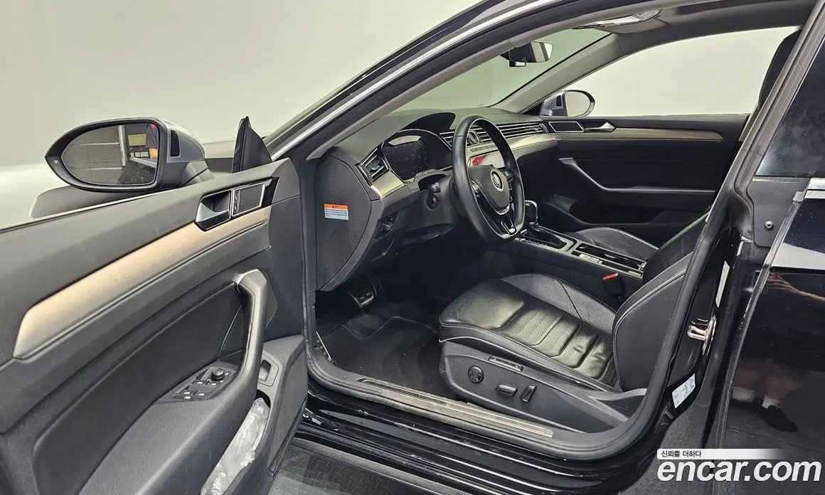 Volkswagen Arteon 2018 2.0 автомат (гидро), фото 13 Volkswagen Arteon 2018 2.0 автомат (гидро), фото 13