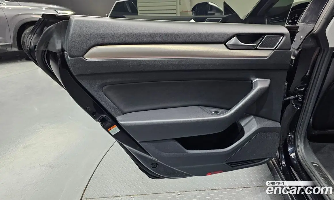 Volkswagen Arteon 2018 2.0 автомат (гидро), фото 15 Volkswagen Arteon 2018 2.0 автомат (гидро), фото 15