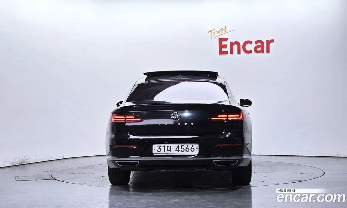 Volkswagen Arteon 2018 2.0 автомат (гидро), фото 4 Volkswagen Arteon 2018 2.0 автомат (гидро), фото 4