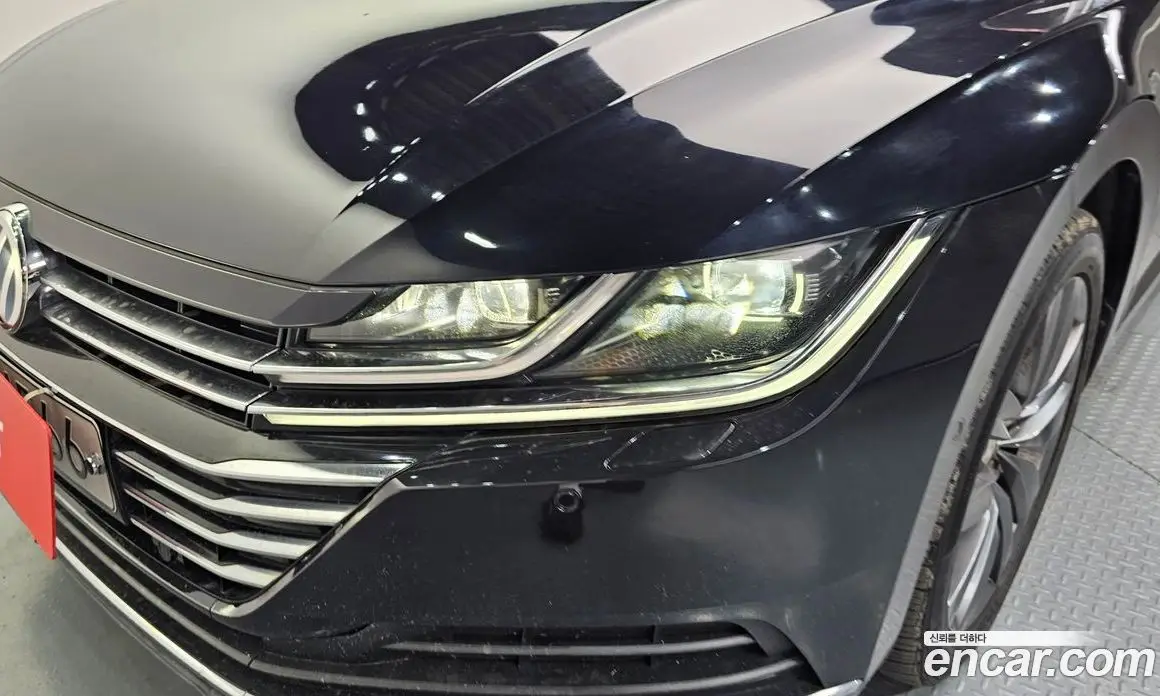 Volkswagen Arteon 2018 2.0 автомат (гидро), фото 8 Volkswagen Arteon 2018 2.0 автомат (гидро), фото 8