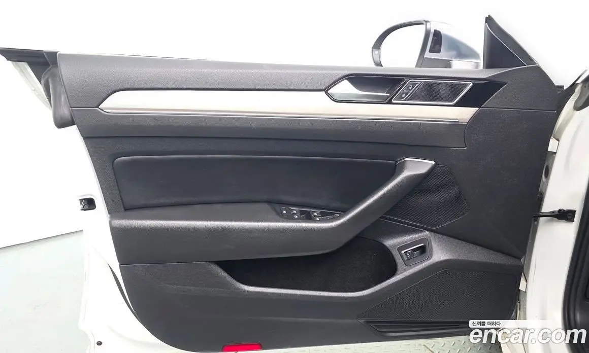 Volkswagen Arteon 2019 2.0 автомат (гидро), фото 14