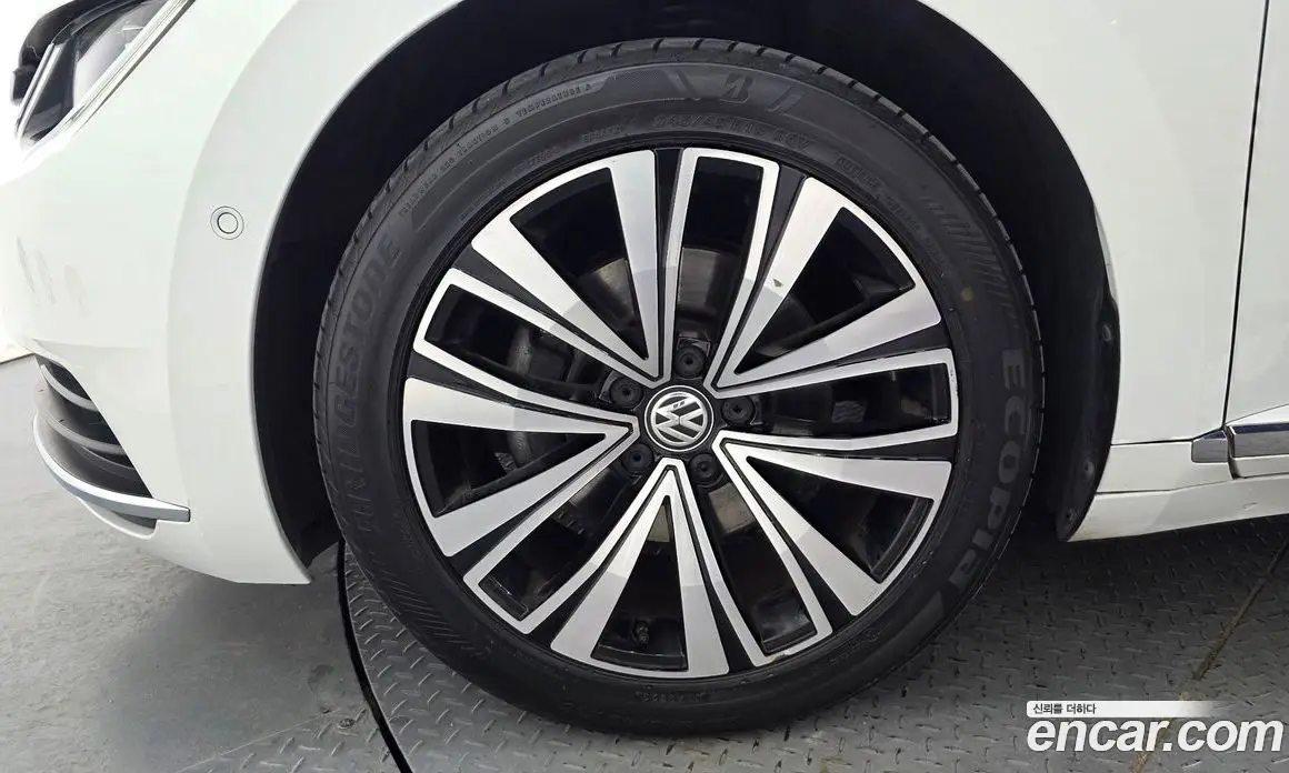 Volkswagen Arteon 2019 2.0 автомат (гидро), фото 5
