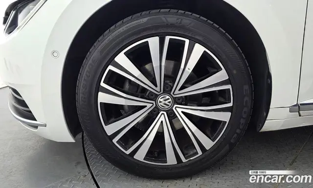 Volkswagen Arteon 2019 2.0 автомат (гидро), миниатюра 5