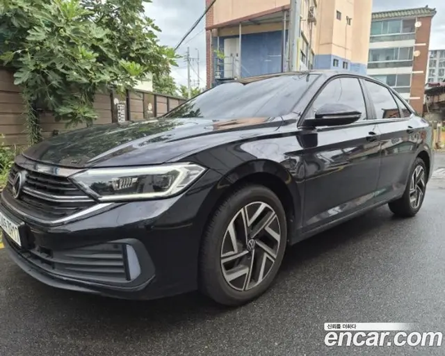 Volkswagen Jetta 2024 1.5 автомат (гидро), миниатюра 2