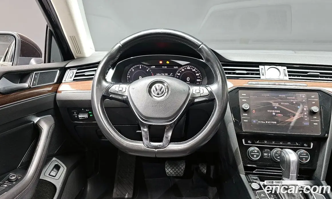 Volkswagen Passat 2018 2.0 автомат (гидро), фото 18 Volkswagen Passat 2018 2.0 автомат (гидро), фото 18