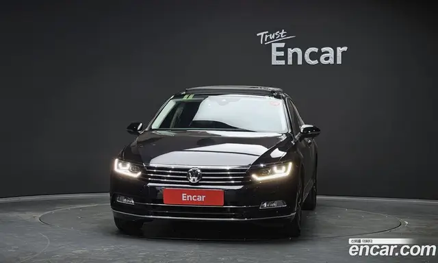 Volkswagen Passat 2018 2.0 автомат (гидро), миниатюра 3 Volkswagen Passat 2018 2.0 автомат (гидро), миниатюра 3