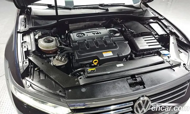 Volkswagen Passat 2018 2.0 автомат (гидро), миниатюра 6 Volkswagen Passat 2018 2.0 автомат (гидро), миниатюра 6