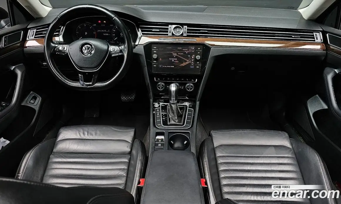 Volkswagen Passat 2018 2.0 автомат (гидро), фото 10 Volkswagen Passat 2018 2.0 автомат (гидро), фото 10