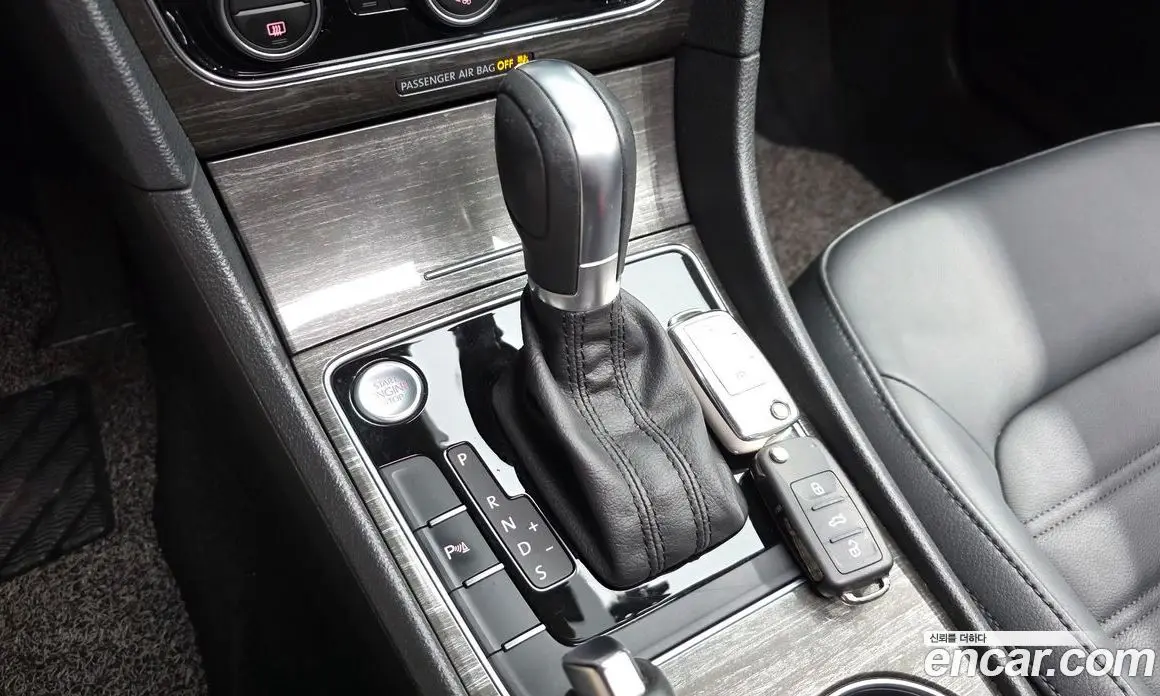 Volkswagen Passat 2018 2.0 автомат (гидро), фото 12
