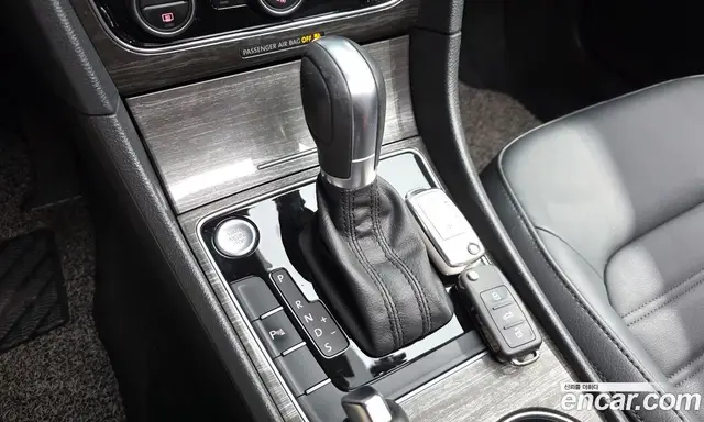 Volkswagen Passat 2018 2.0 автомат (гидро), миниатюра 12