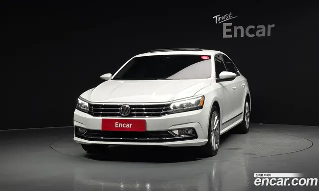 Volkswagen Passat 2018 2.0 автомат (гидро), миниатюра 3