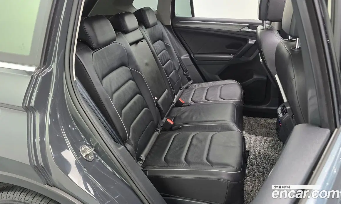 Volkswagen Tiguan 2020 2.0 автомат (гидро), фото 17 Volkswagen Tiguan 2020 2.0 автомат (гидро), фото 17