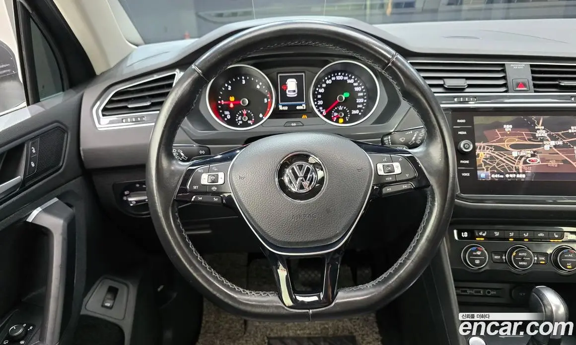 Volkswagen Tiguan 2020 2.0 автомат (гидро), фото 19 Volkswagen Tiguan 2020 2.0 автомат (гидро), фото 19