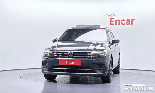 Volkswagen Tiguan 2020 2.0 автомат (гидро), миниатюра 3 Volkswagen Tiguan 2020 2.0 автомат (гидро), миниатюра 3