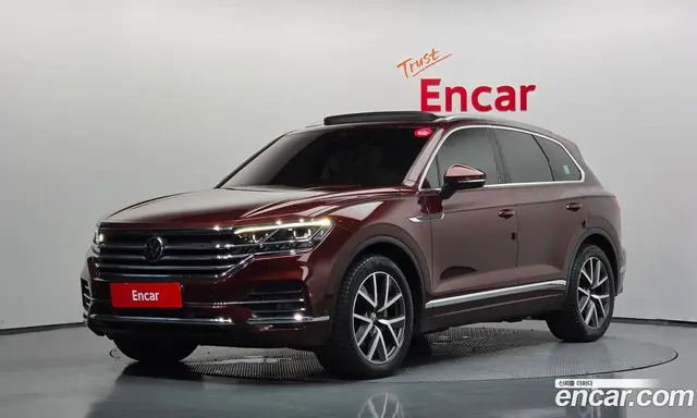 Volkswagen Touareg, 2023, 48 022 км