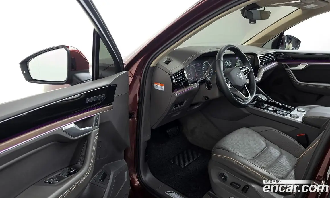 Volkswagen Touareg 2023 3.0 автомат (гидро), фото 13