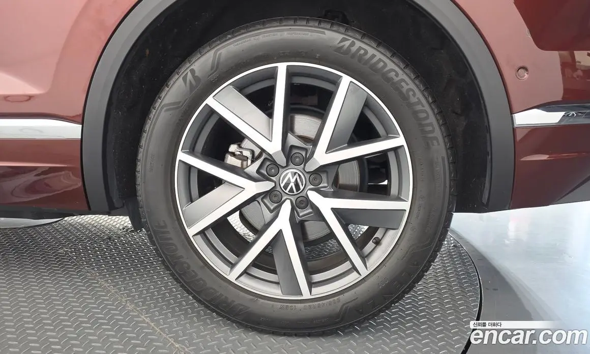 Volkswagen Touareg 2023 3.0 автомат (гидро), фото 7