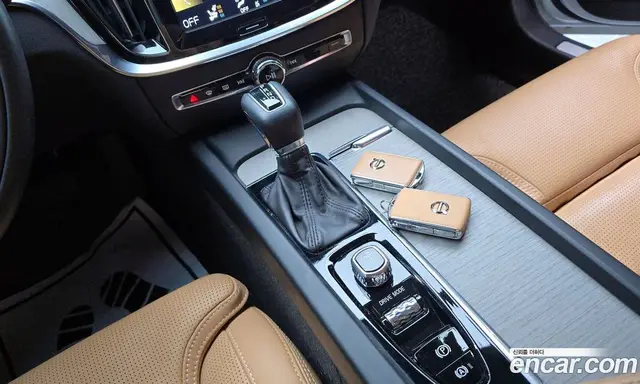 Volvo V60 2020 2.0 автомат (гидро), миниатюра 11 Volvo V60 2020 2.0 автомат (гидро), миниатюра 11