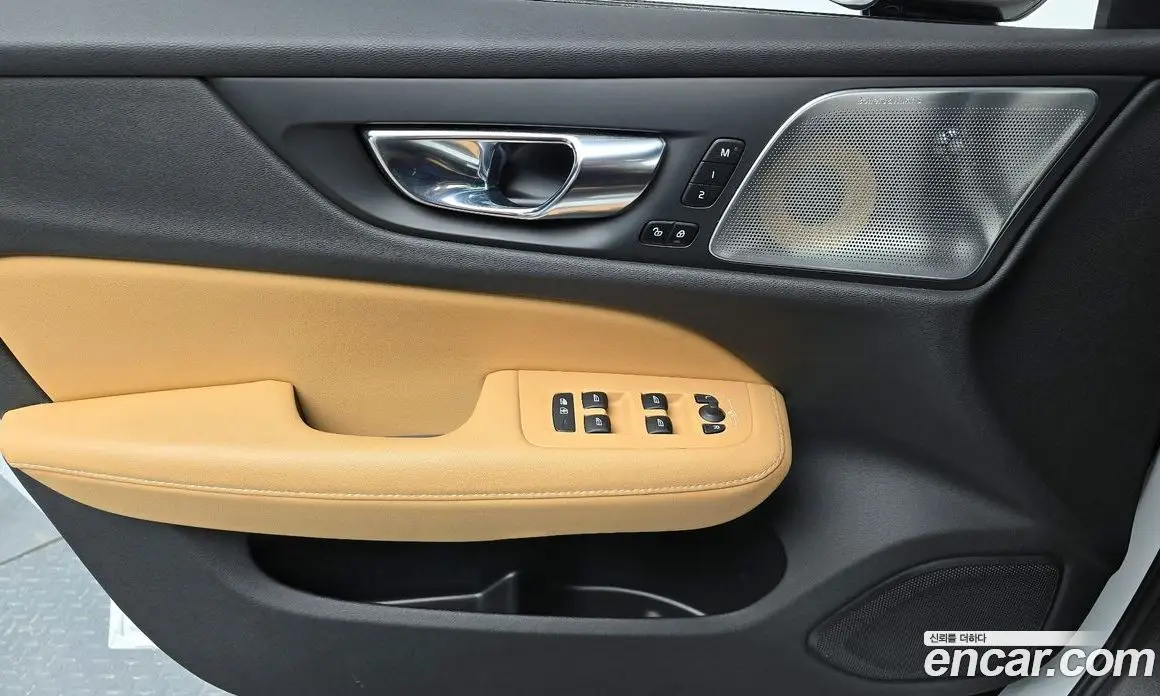 Volvo V60 2020 2.0 автомат (гидро), фото 13 Volvo V60 2020 2.0 автомат (гидро), фото 13