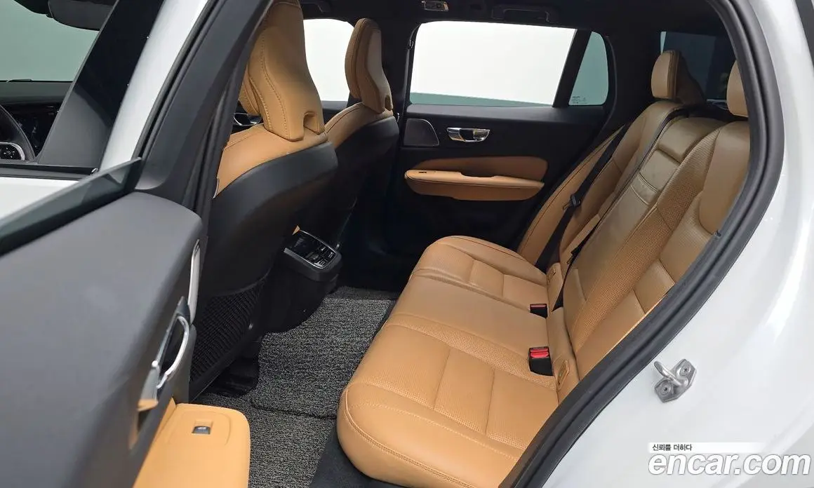 Volvo V60 2020 2.0 автомат (гидро), фото 15 Volvo V60 2020 2.0 автомат (гидро), фото 15