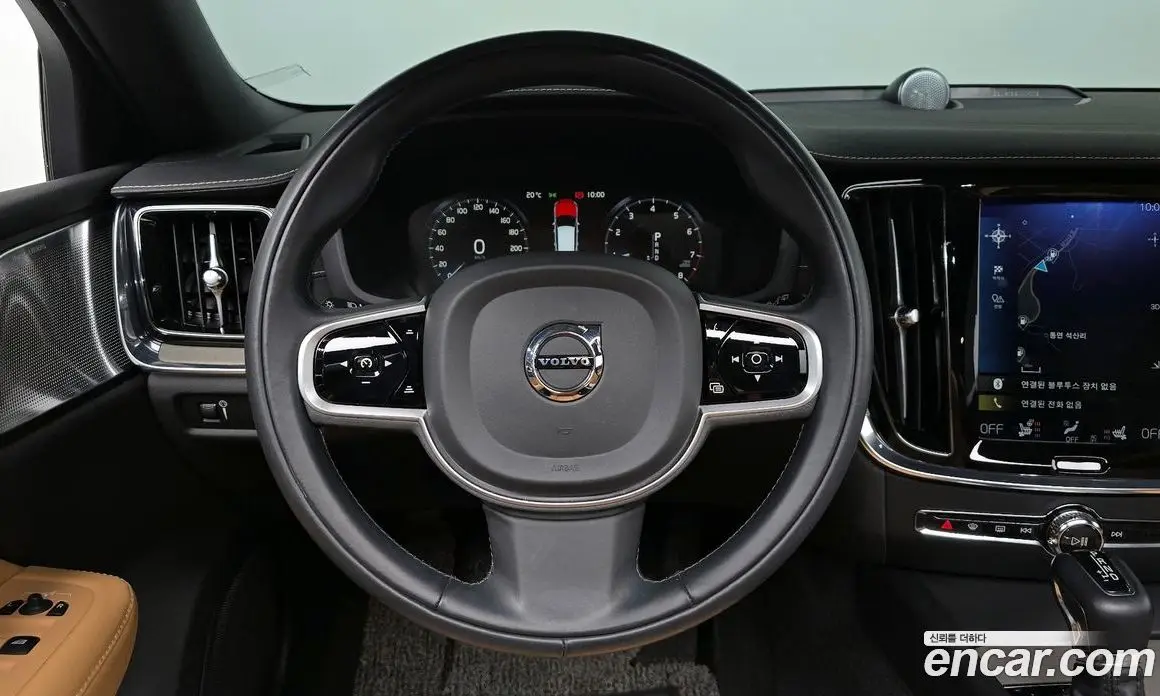 Volvo V60 2020 2.0 автомат (гидро), фото 18 Volvo V60 2020 2.0 автомат (гидро), фото 18