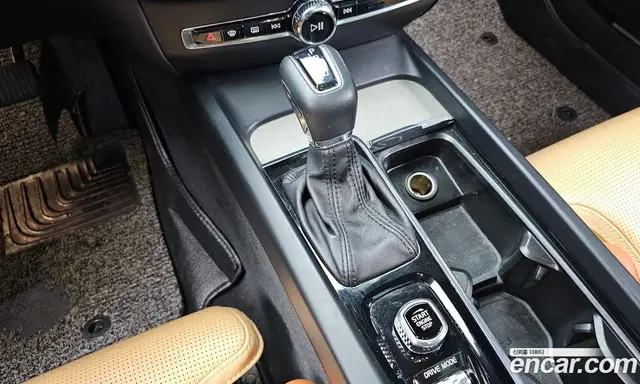 Volvo V60 2020 2.0 автомат (гидро), миниатюра 12