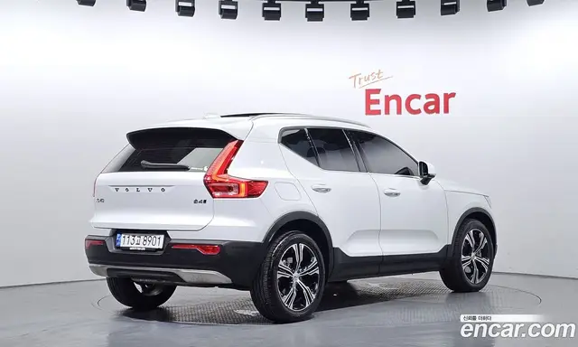 Volvo XC40 2021 2.0 автомат (гидро), миниатюра 2 Volvo XC40 2021 2.0 автомат (гидро), миниатюра 2
