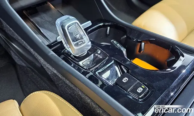 Volvo XC40 2021 2.0 автомат (гидро), миниатюра 12