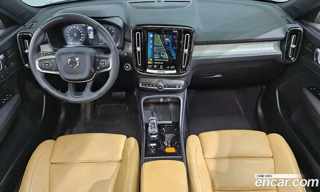 Volvo XC40 2021 2.0 автомат (гидро), миниатюра 10 Volvo XC40 2021 2.0 автомат (гидро), миниатюра 10