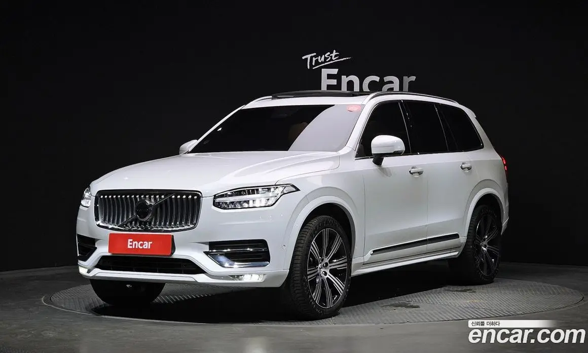 Volvo XC90 2023 2.0 автомат (гидро), фото 1 Volvo XC90 2023 2.0 автомат (гидро), фото 1