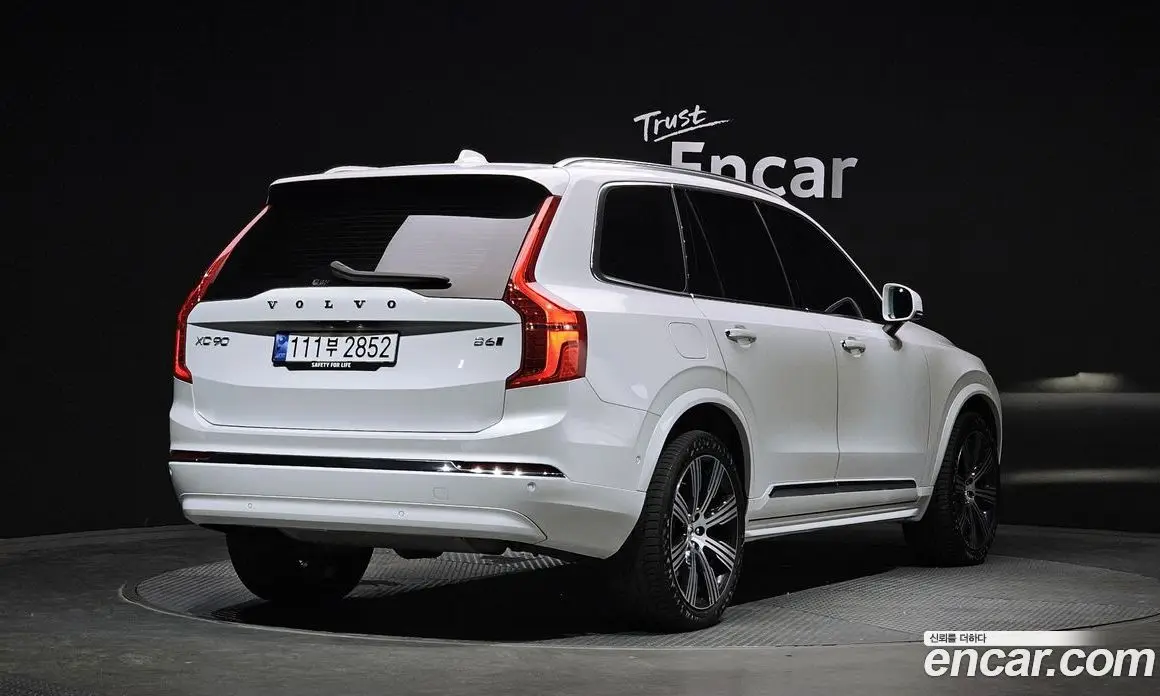 Volvo XC90 2023 2.0 автомат (гидро), фото 2 Volvo XC90 2023 2.0 автомат (гидро), фото 2