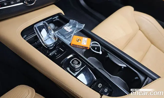 Volvo XC90 2023 2.0 автомат (гидро), миниатюра 12