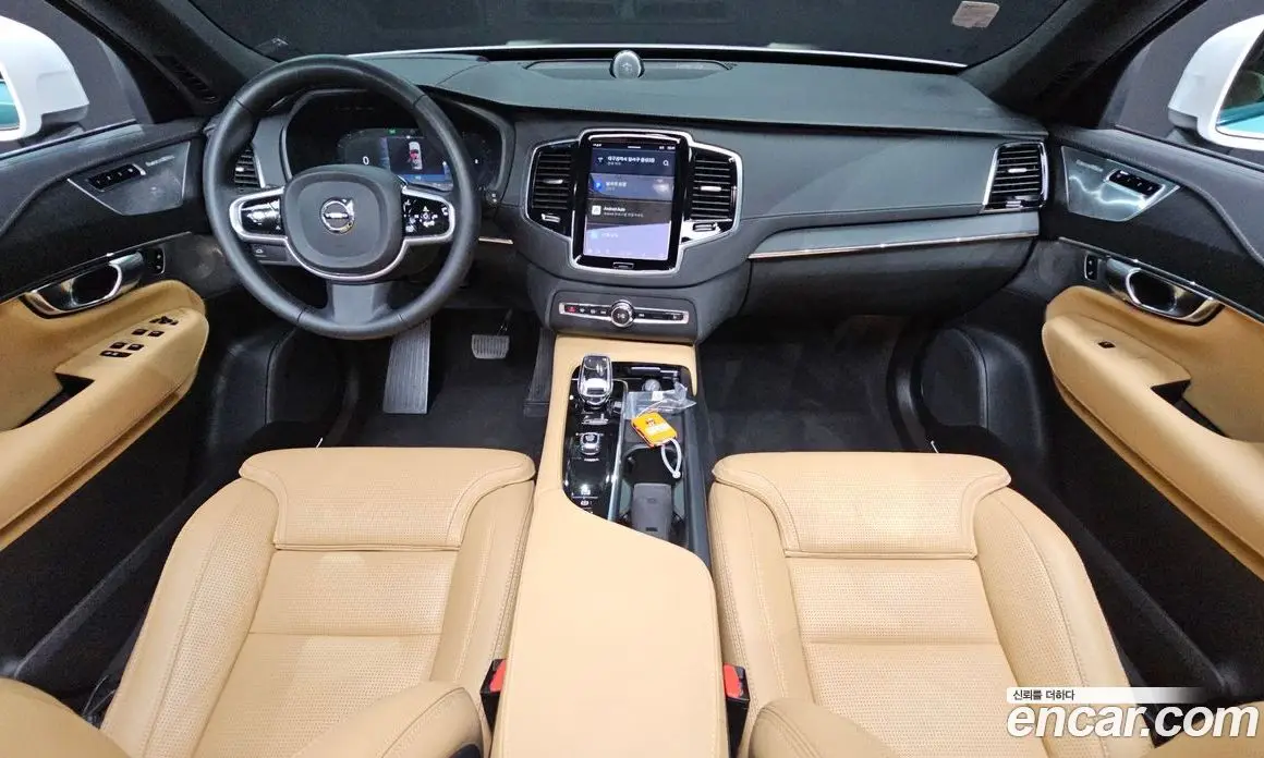 Volvo XC90 2023 2.0 автомат (гидро), фото 10 Volvo XC90 2023 2.0 автомат (гидро), фото 10