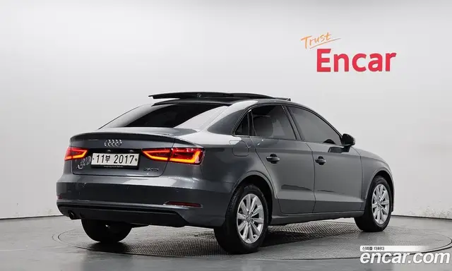 Audi A3 2015 1.6 автомат (гидро), миниатюра 2